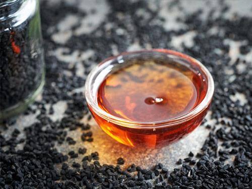 Właściwości i zastosowanie oleju z czarnuszki